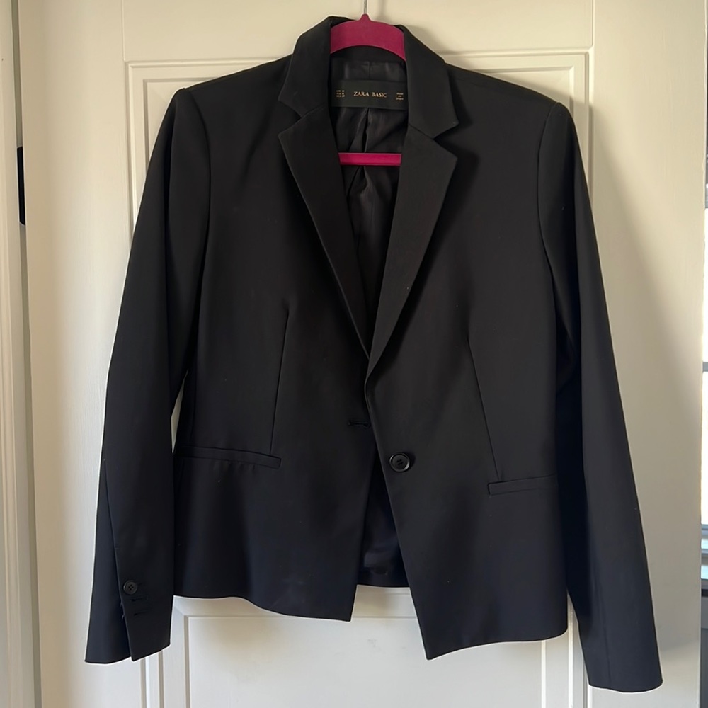 Zara black basic blazer in size M